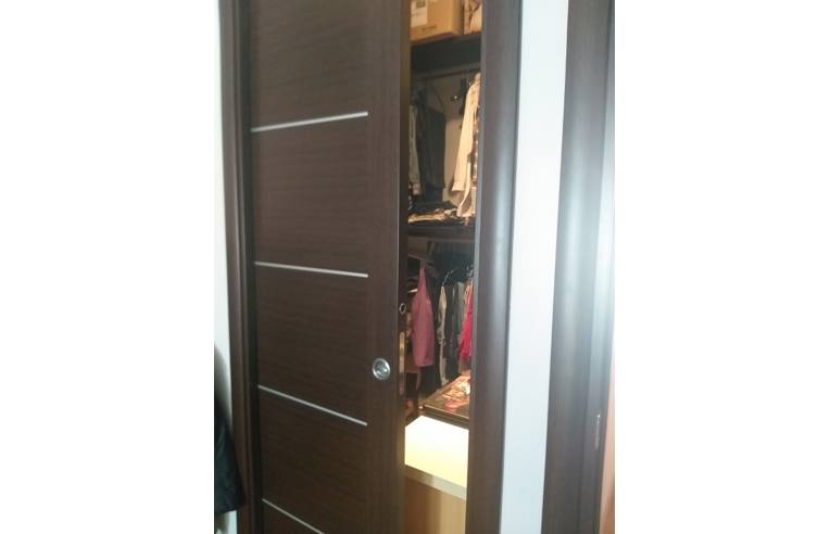 5 rooms Apartment in Turin, Italy No. 253251