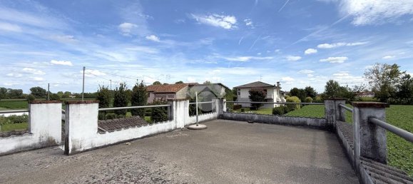 5 bedrooms Villa in San Martino di Lupari, Italy No. 293733 28