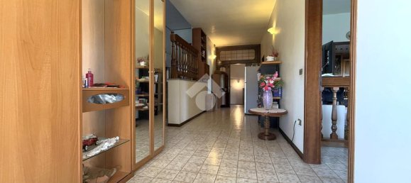 5 bedrooms Villa in San Martino di Lupari, Italy No. 293733 5