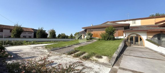 5 bedrooms Villa in San Martino di Lupari, Italy No. 293733 31