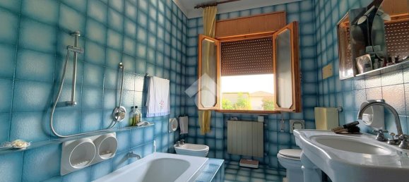 5 bedrooms Villa in San Martino di Lupari, Italy No. 293733 13