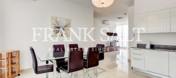 1 غرف نوم بانتهاوس في Gzira, Malta رقم 6644 5