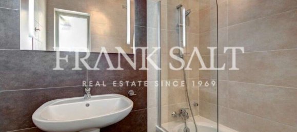 1 غرف نوم بانتهاوس في Gzira, Malta رقم 6644 17