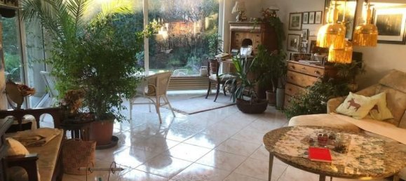 Бунгало с 5 спальнями в Рейн-Лан, Германия № 165173 8