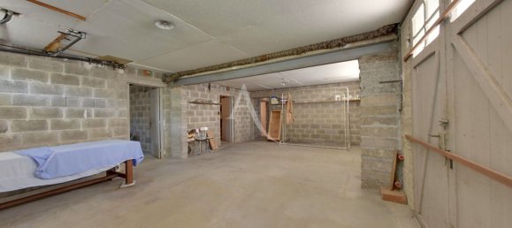 Casa de 4 dormitorios en Migennes, France No. 261685 51