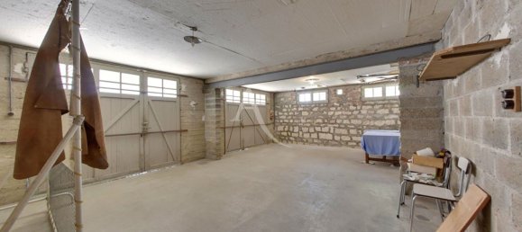 Casa de 4 dormitorios en Migennes, France No. 261685 50