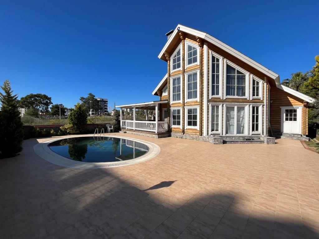 5 rooms Villa in Avsallar, Turkey No. 9630