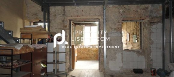 2 bedrooms Apartment in Lisbon, Portugal No. 90761 2