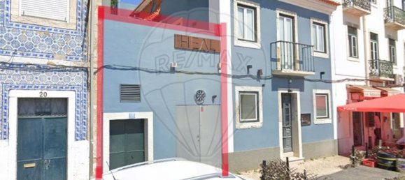 193m² Building in Lisbon, Portugal No. 102626 2