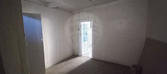 193m² Building in Lisbon, Portugal No. 102626 7