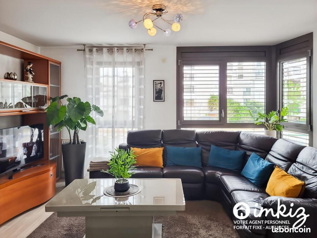 1 Schlafzimmer Wohnung in Neuilly-sur-Marne, France, Nr. 318127