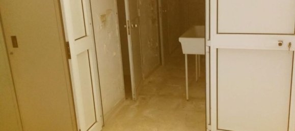 Lagerhaus in Barletta, Italy 550m², Nr. 254200 6