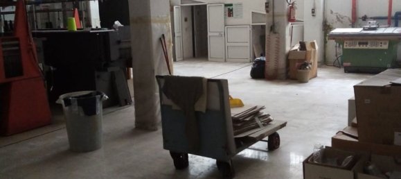 Lagerhaus in Barletta, Italy 550m², Nr. 254200 9