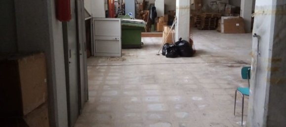 Lagerhaus in Barletta, Italy 550m², Nr. 254200 11