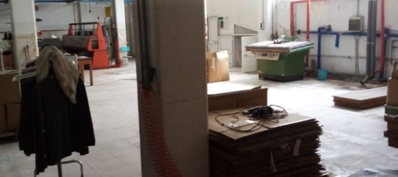 Lagerhaus in Barletta, Italy 550m², Nr. 254200 4