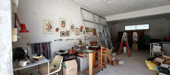 52m² Garage in Syracuse, Italy No. 246820 2