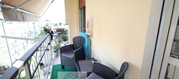3-salle Appartement à Alba, Italy No. 308074 51