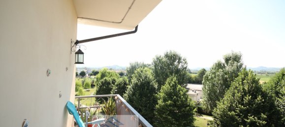 3-salle Appartement à Alba, Italy No. 308074 54