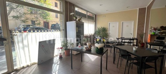 1غرفة عقار تجاري في Pesaro, Italy رقم 173452 6