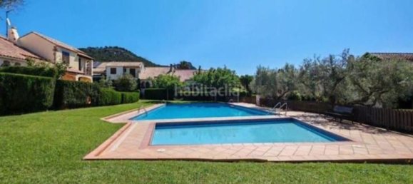 3 bedrooms Townhouse in Torroella de Montgri, Spain No. 183188 12