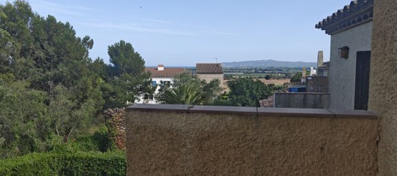 3 bedrooms Townhouse in Torroella de Montgri, Spain No. 183188 9