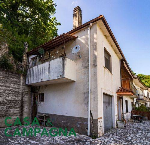 2 Schlafzimmer Villa in Pratella, Italy, Nr. 65718