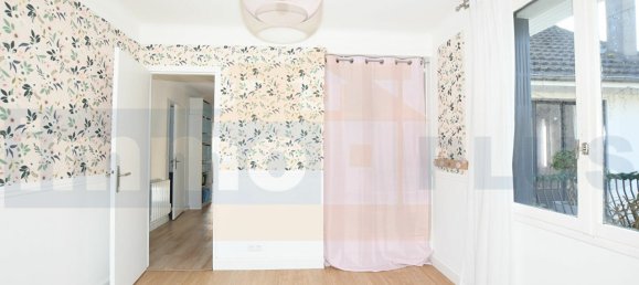 3 Schlafzimmer Haus in Trappes, France, Nr. 139647 12