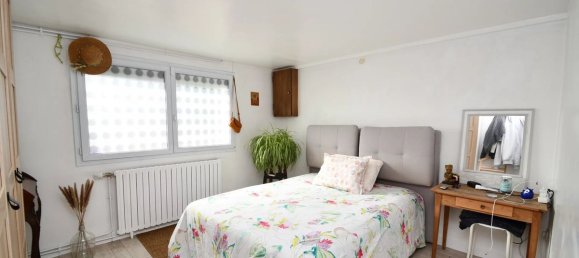 4 chambres Maison à Sevran, France No. 186185 24