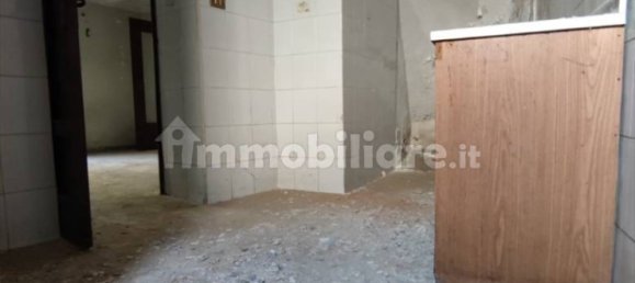 2 bedrooms House in Taurianova, Italy No. 300419 12