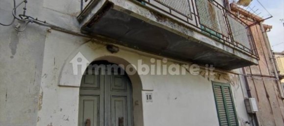 2 bedrooms House in Taurianova, Italy No. 300419 2