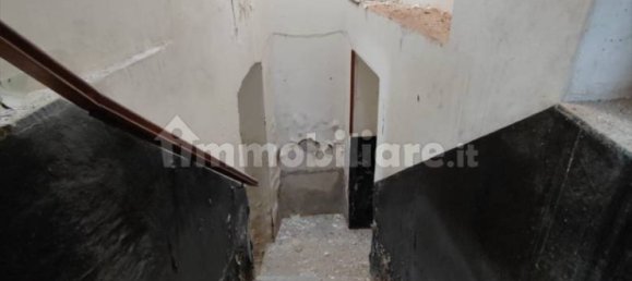 2 bedrooms House in Taurianova, Italy No. 300419 8