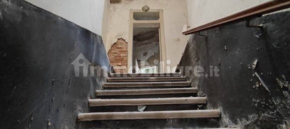 2 bedrooms House in Taurianova, Italy No. 300419 9