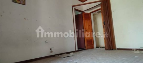 2 bedrooms House in Taurianova, Italy No. 300419 5