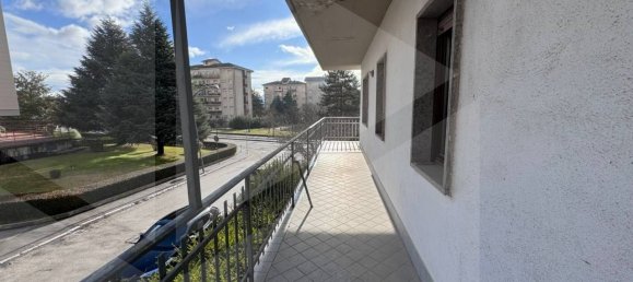 3 Schlafzimmer Wohnung in Avezzano, Italy, Nr. 25322 11