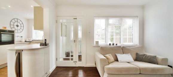 4 bedrooms House in Potters Bar, United Kingdom No. 11682 3