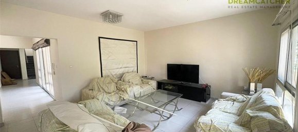 3 bedrooms Villa in Mina Al Arab, UAE No. 94768 4