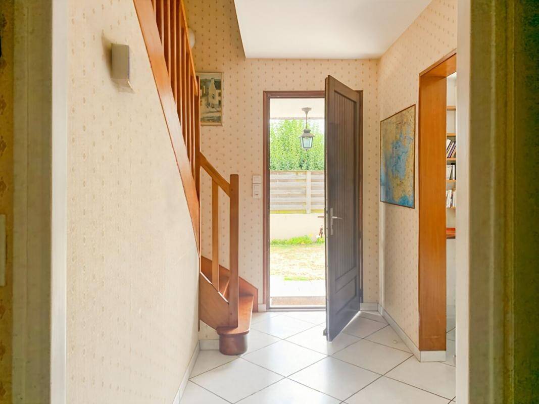 Вилла с 5 спальнями в Ванн, Франция № 317171