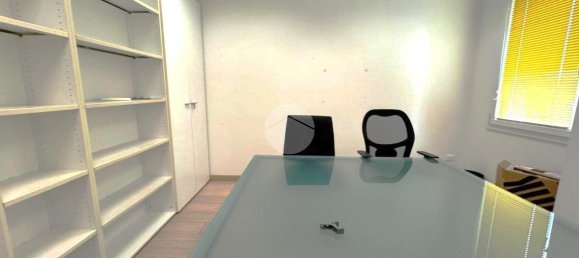 Villa de 3 habitaciónes en Vigonovo, Italy No. 8600 22