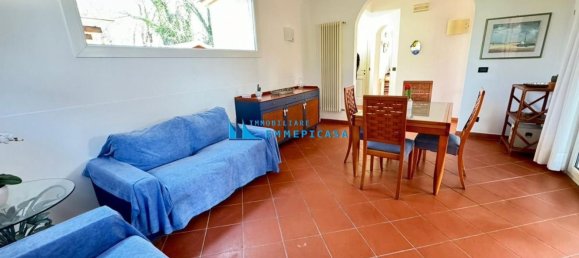 9 rooms House in Massa, Italy No. 137478 4