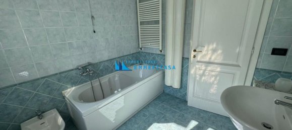 9 rooms House in Massa, Italy No. 137478 19