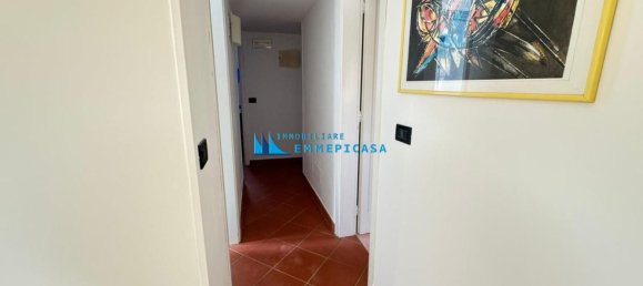 9 rooms House in Massa, Italy No. 137478 5