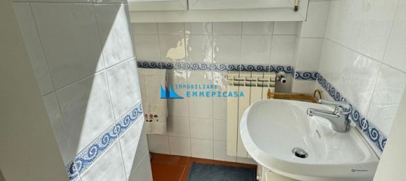 9 rooms House in Massa, Italy No. 137478 2