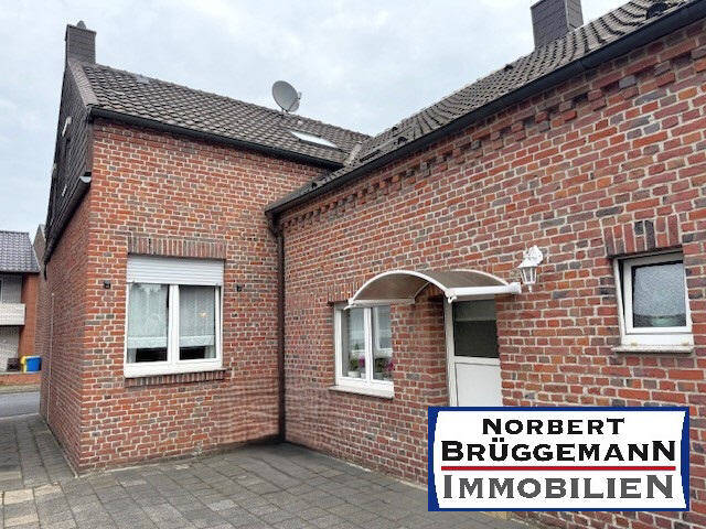 Дом с 5 комнатами в Фирзен, Германия № 284384