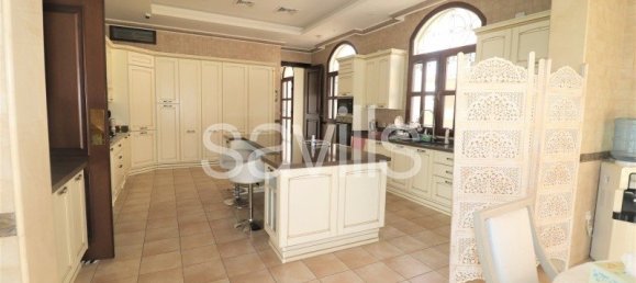 6 bedrooms Villa in Halwan, UAE No. 5411 14