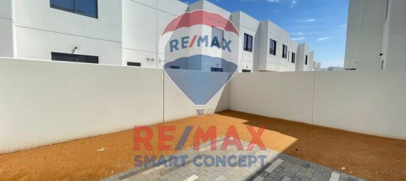 2 bedrooms Townhouse in Yas Island, UAE No. 23636 23