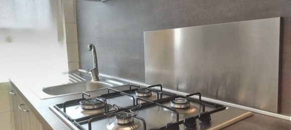 Квартира с 2 комнатами в Боргетто Санто Спирито, Италия № 182193 8