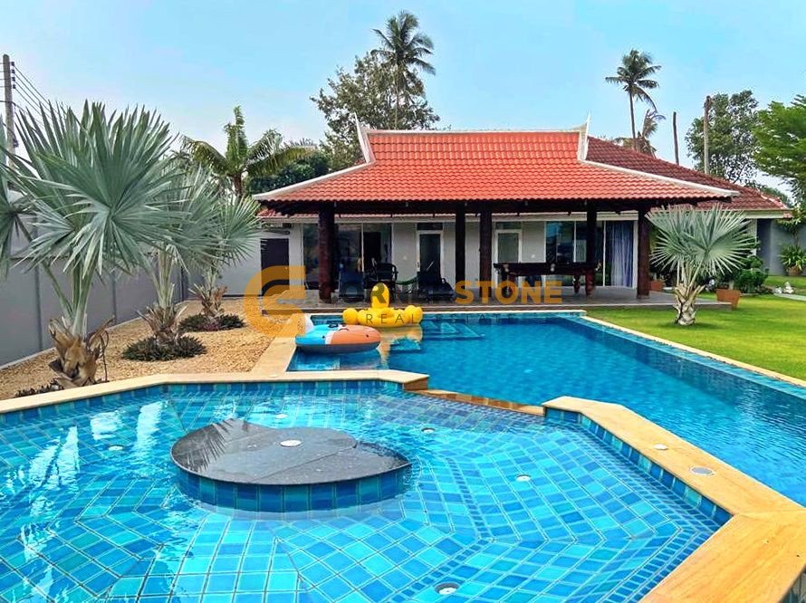 195m² Cafe / restaurant in Pattaya, Thailand No. 1817