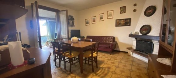 3 rooms House in Serramazzoni, Italy No. 230922 8
