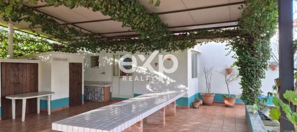 Дом с 3 комнатами в Рагуза, Италия № 219126 2