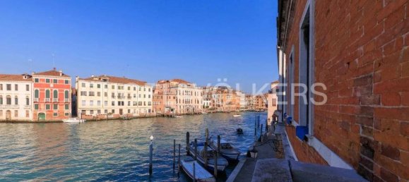4 Schlafzimmer Wohnung in Venice, Italy, Nr. 128393 8